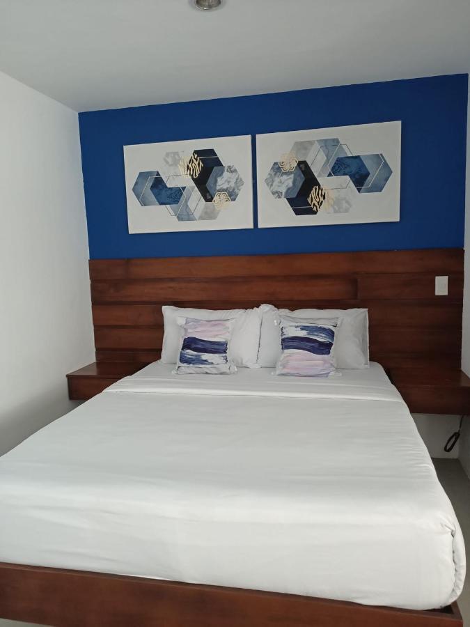 Blue Coast Beach Hotel Santa Ana  Bagian luar foto