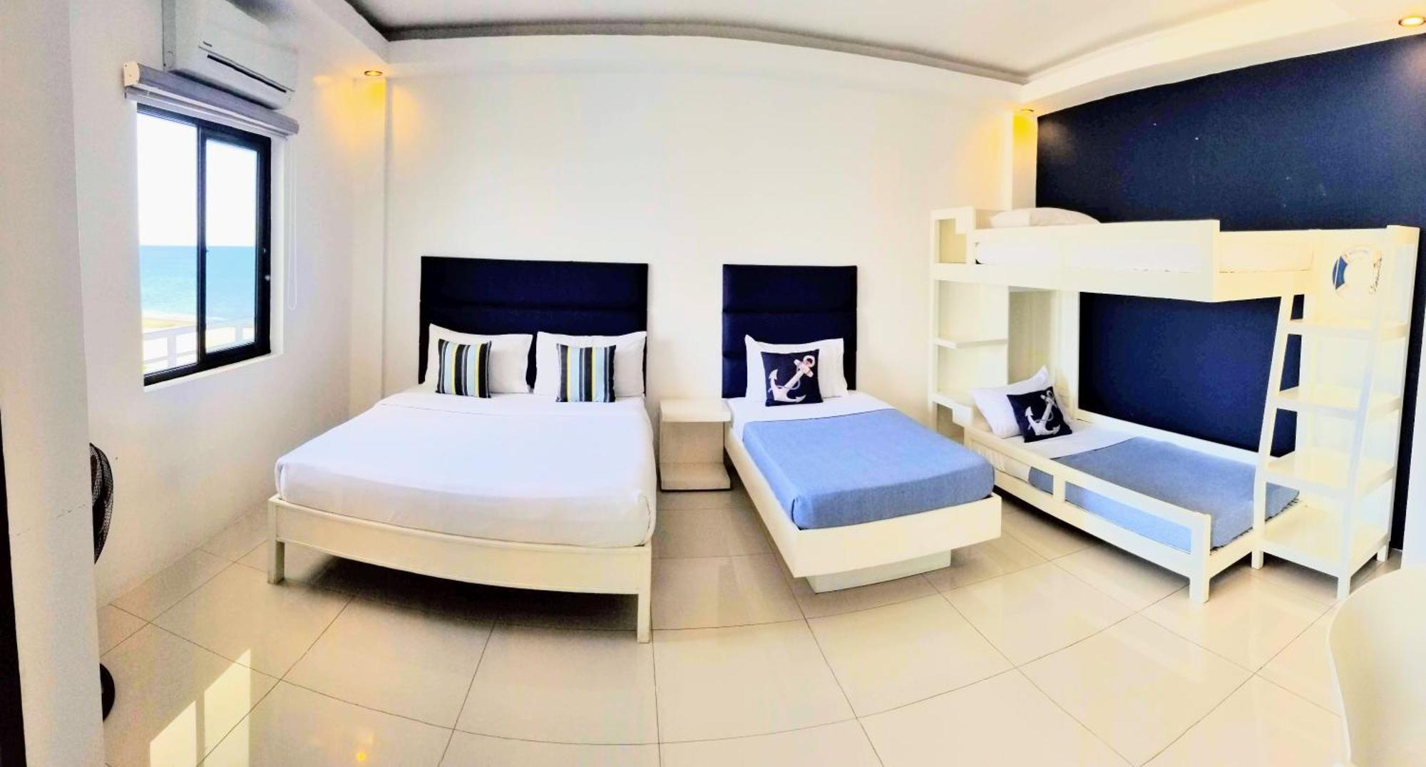 Blue Coast Beach Hotel Santa Ana  Bagian luar foto