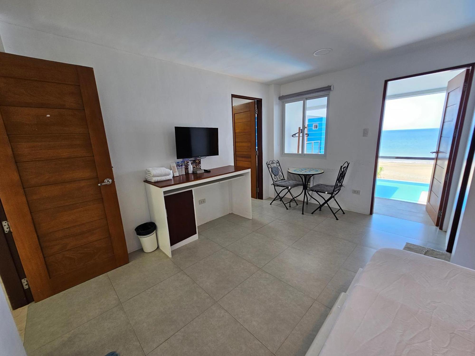 Blue Coast Beach Hotel Santa Ana  Bagian luar foto