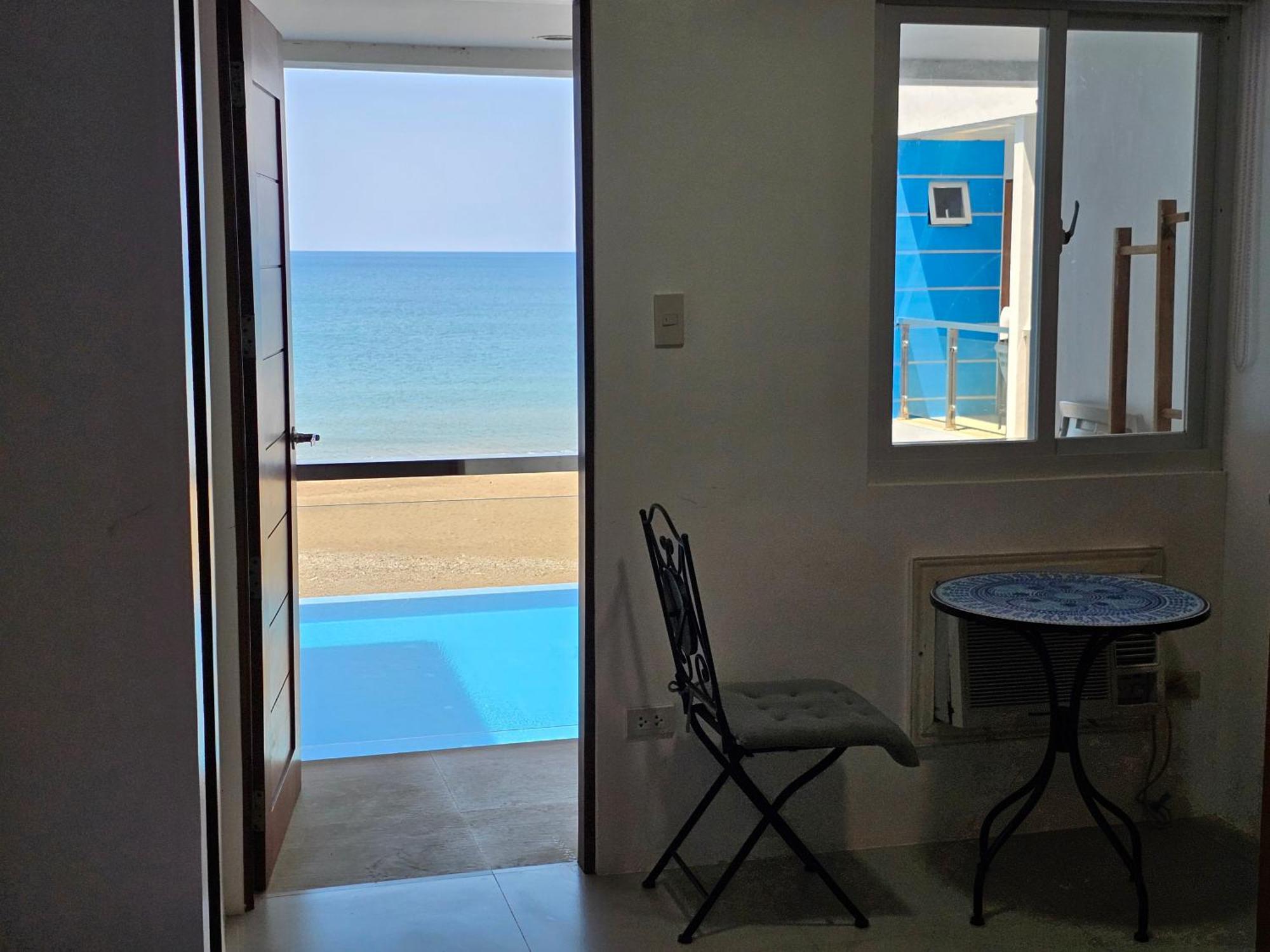 Blue Coast Beach Hotel Santa Ana  Bagian luar foto