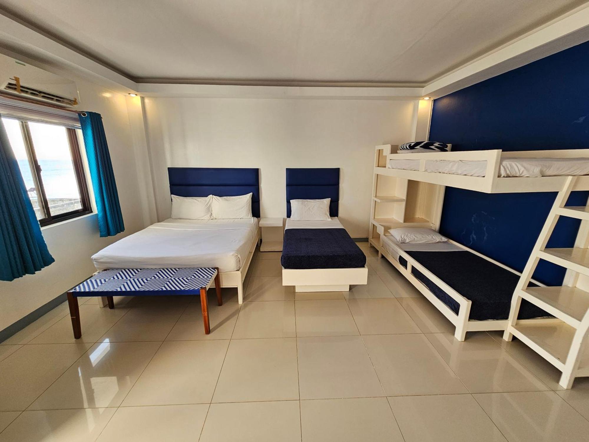 Blue Coast Beach Hotel Santa Ana  Bagian luar foto