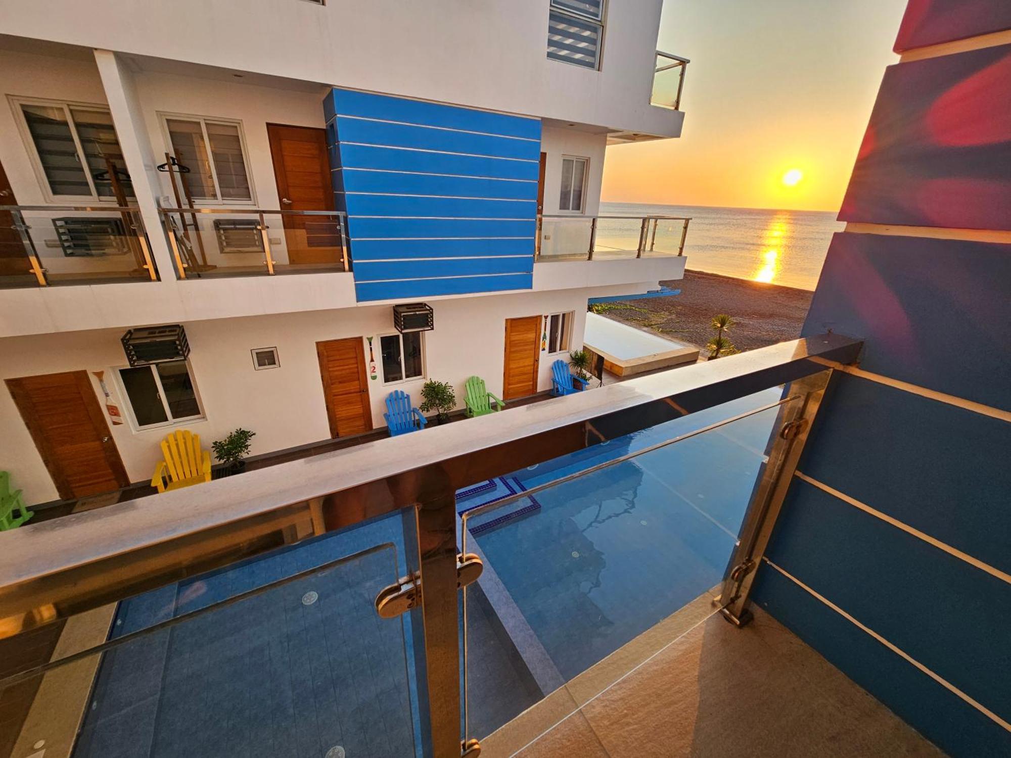 Blue Coast Beach Hotel Santa Ana  Bagian luar foto