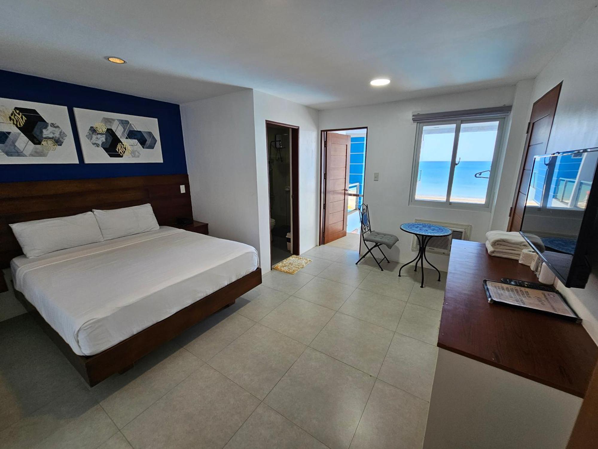 Blue Coast Beach Hotel Santa Ana  Bagian luar foto